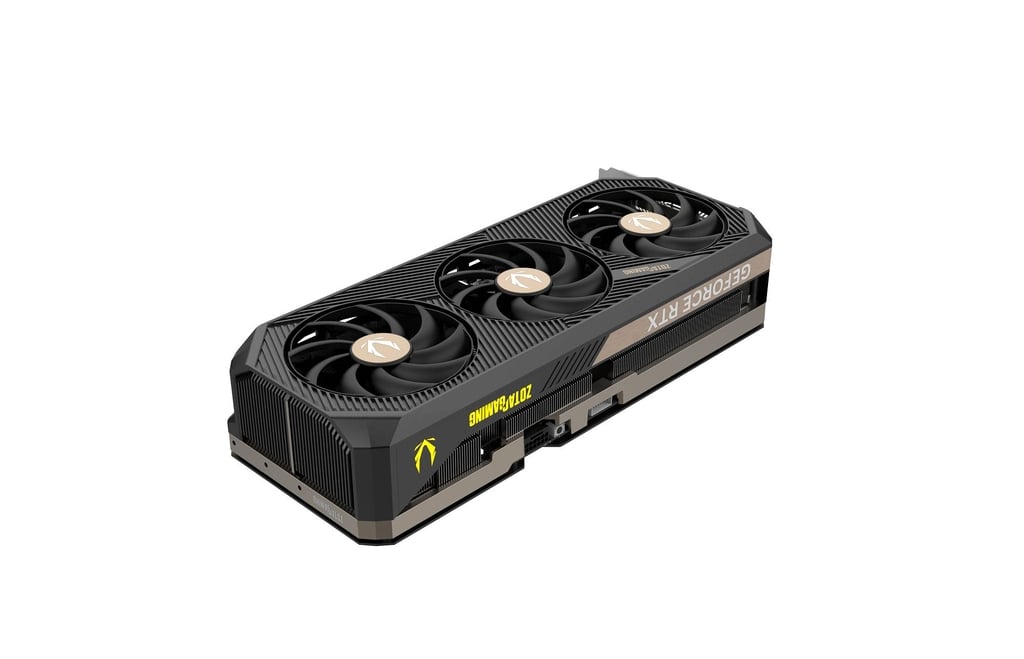 ZOTAC GAMING GeForce RTX 5080 SOLID